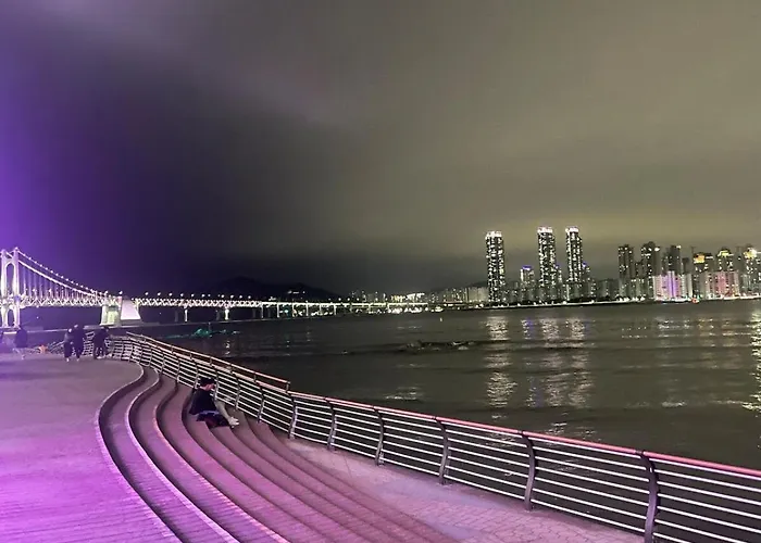 광안솔루나스테이 - 신규 특가 광안역 도보5분 Ciudad Metropolitana de Busan